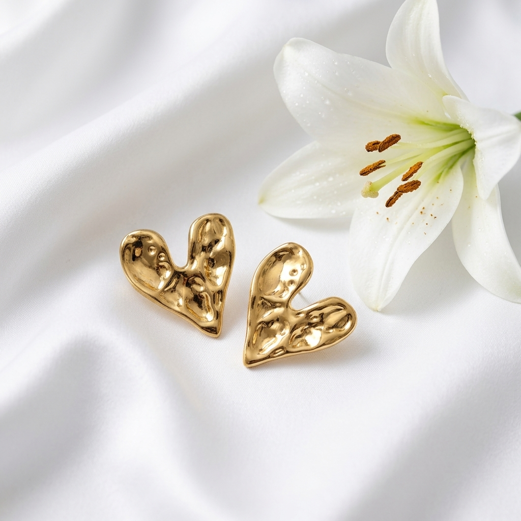 Liquid Gold Hammered Heart Studs
